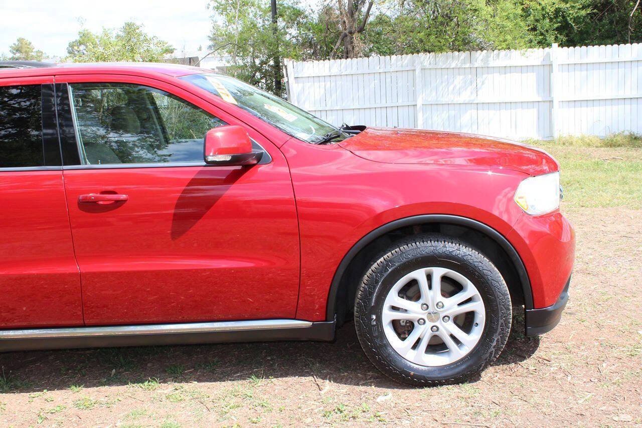 Used 2011 Dodge Durango Crew w/ Entry Nav/Commuter Group AWD/4WD image 4