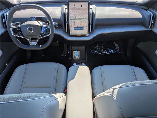 New 2026 Volvo EX30 Plus w/ Climate Package image 15