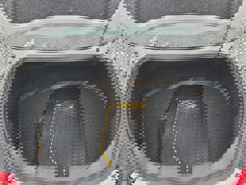 Used 2015 Chevrolet Camaro LT w/ 1LT Preferred Package image 6