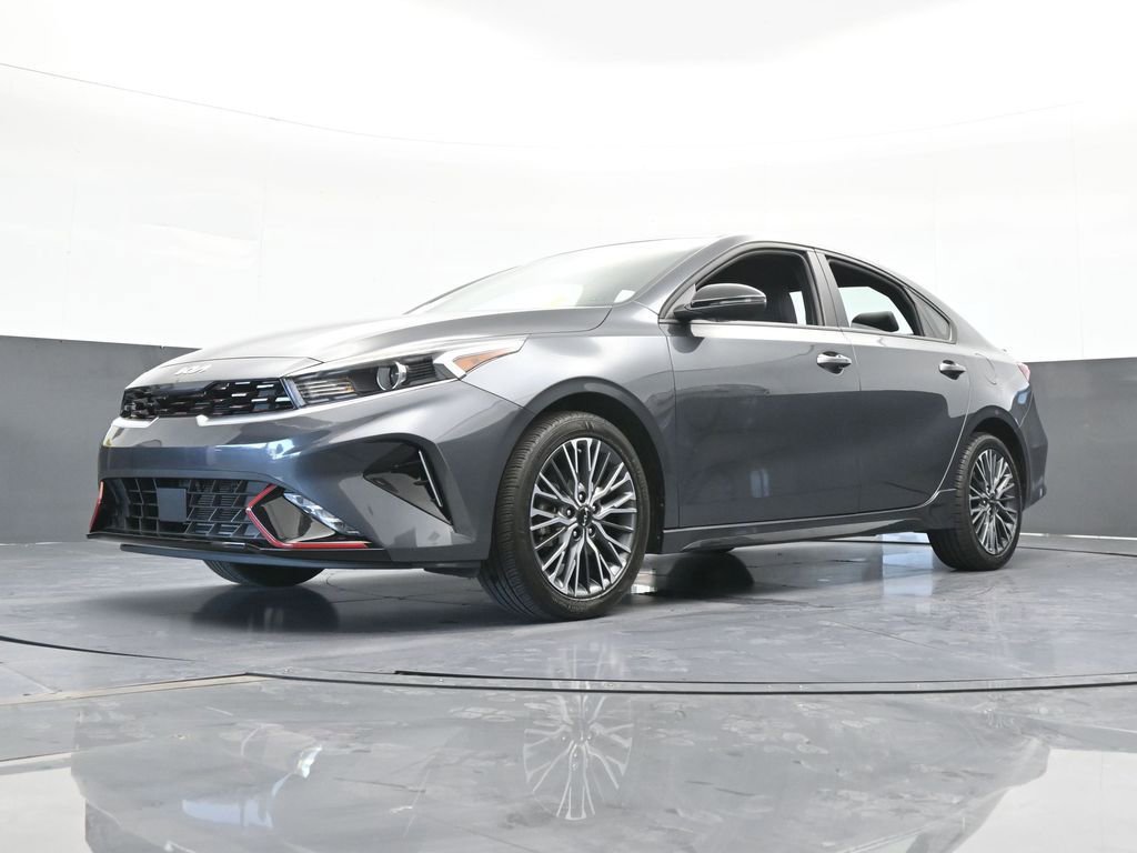 Used 2024 Kia Forte GT-Line image 19