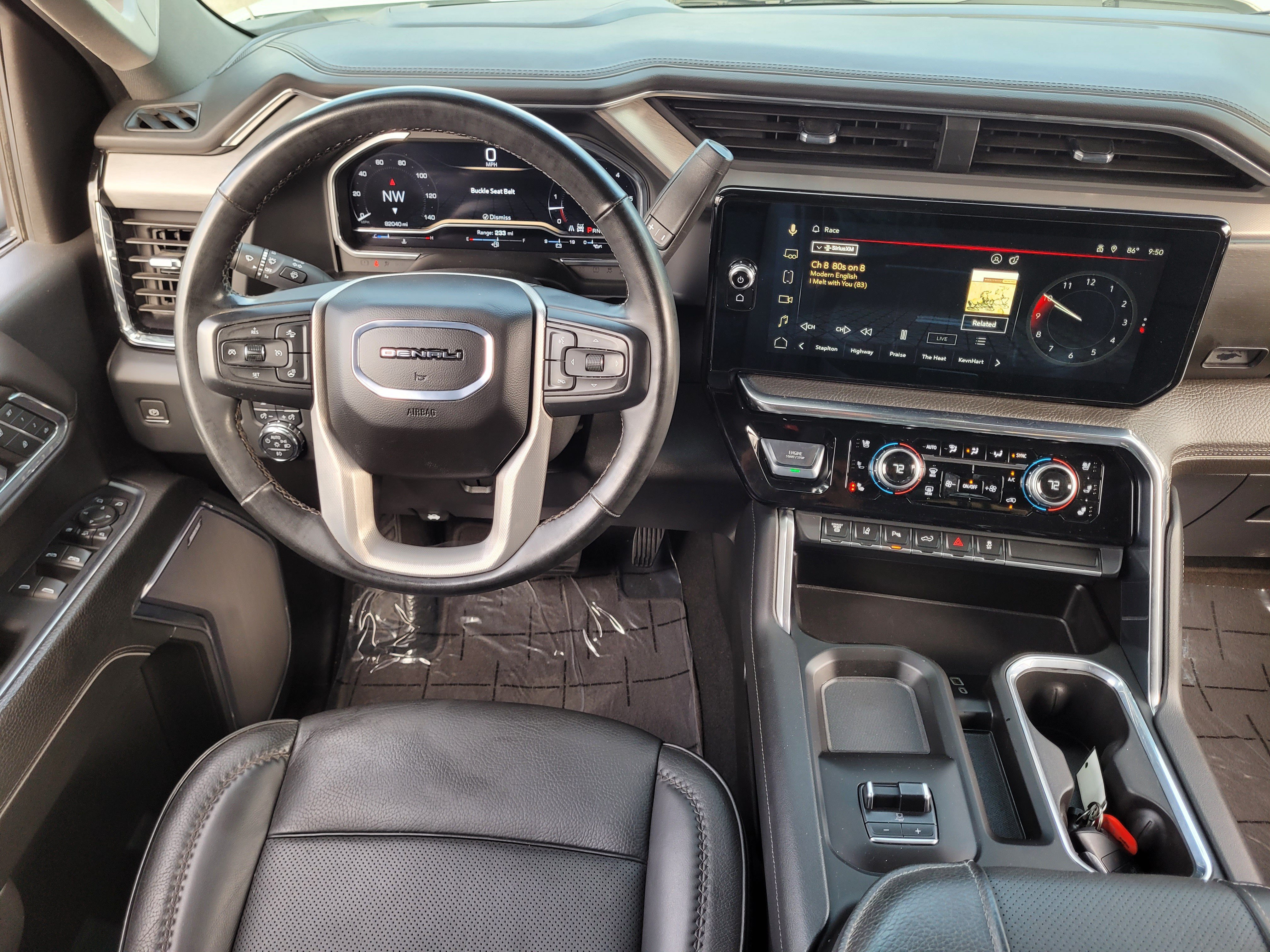 Used 2024 GMC Sierra 3500 Denali w/ Denali Reserve Package AWD/4WD image 11