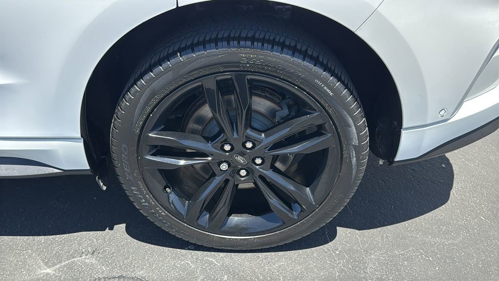 Certified 2020 Ford Edge ST w/ Equipment Group 401A AWD/4WD image 8