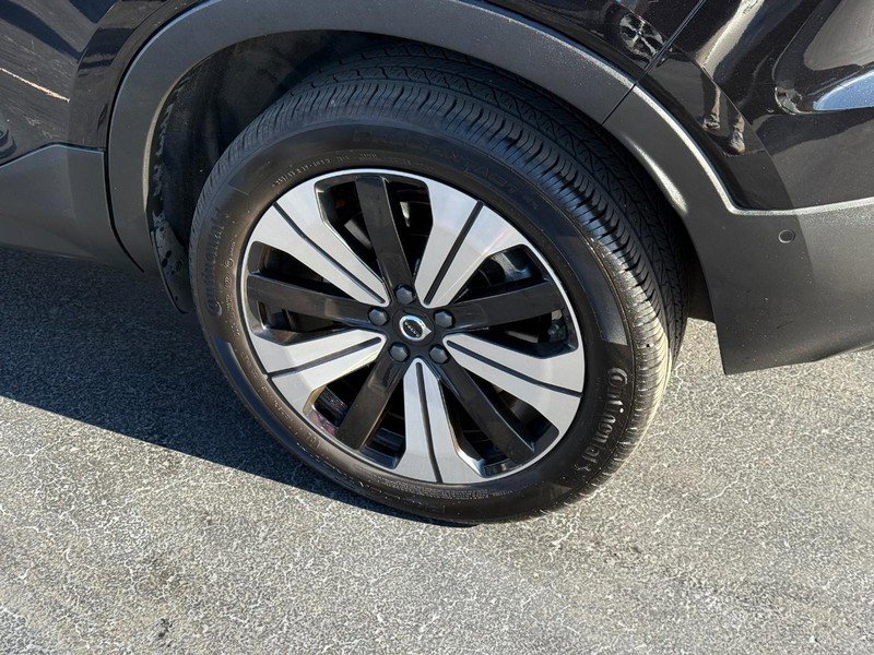 Certified 2023 Volvo XC40 Recharge Plus w/ Protection Package Premier image 8