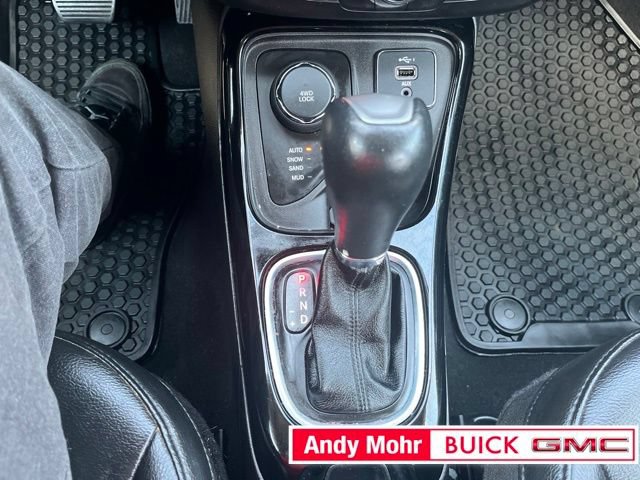 Used 2020 Jeep Compass Latitude AWD/4WD image 27