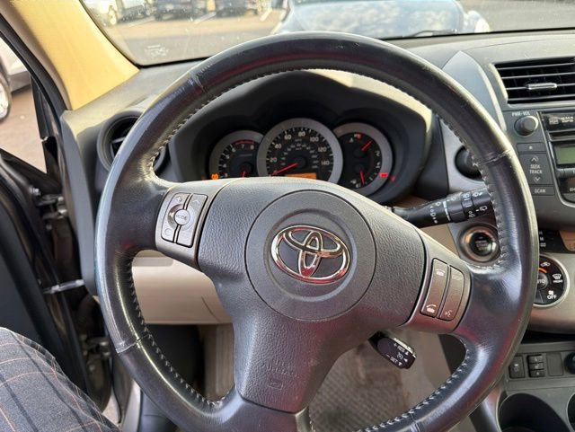 Used 2010 Toyota RAV4 Limited AWD/4WD image 10