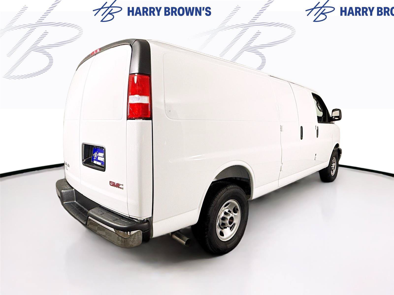 New 2026 GMC Savana 3500 Extended w/ Driver Convenience Package RWD image 26