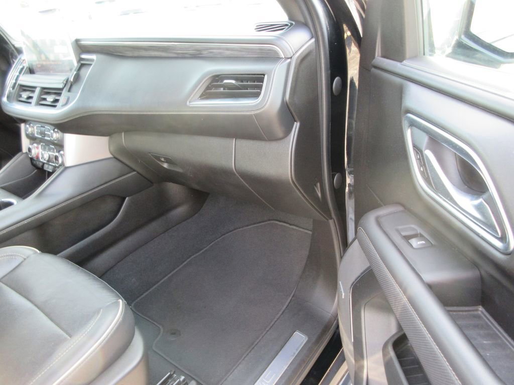 Certified 2021 GMC Yukon SLT image 19