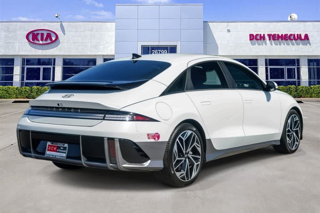 Used 2024 Hyundai Ioniq 6 SEL RWD image 4