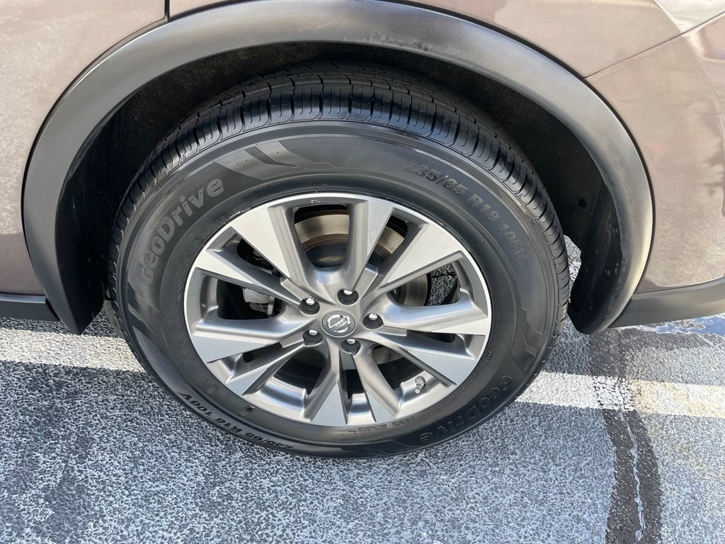 Used 2018 Nissan Murano SV FWD image 43