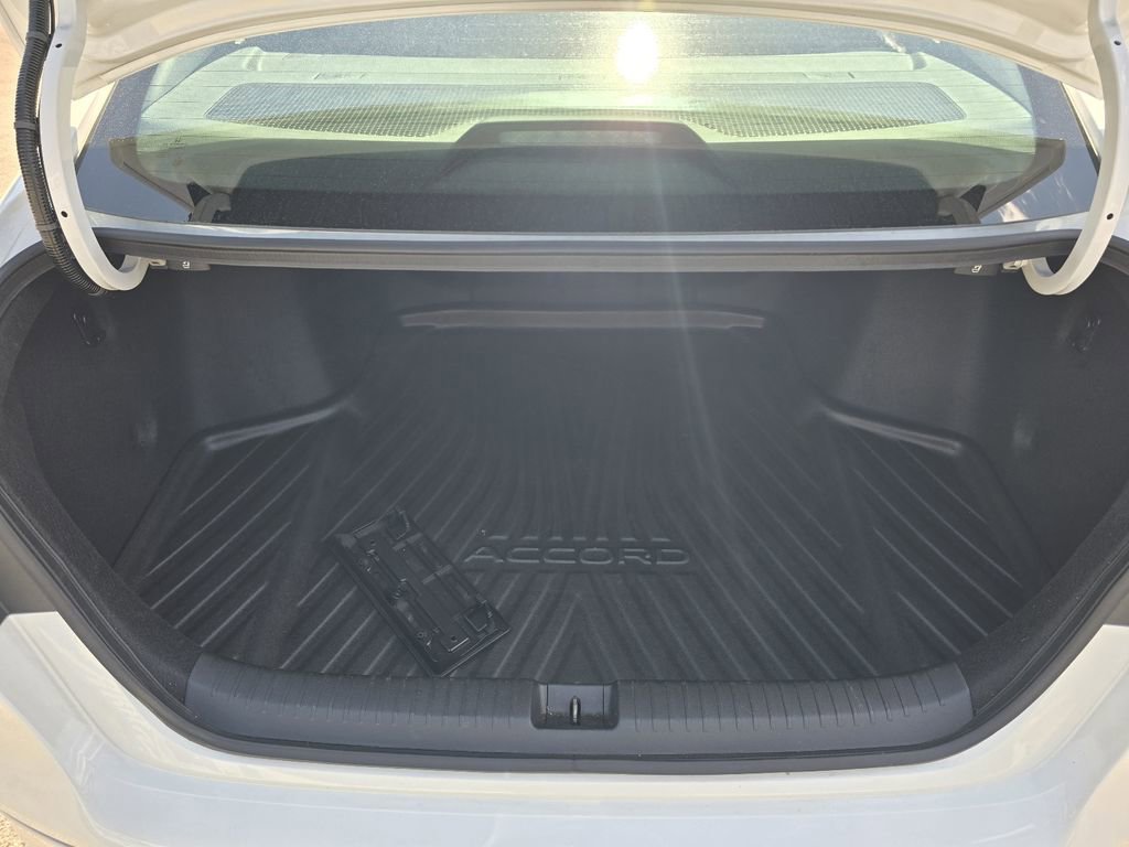 Certified 2025 Honda Accord SE image 25