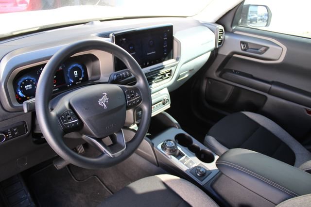 Used 2025 Ford Bronco Sport Big Bend image 2