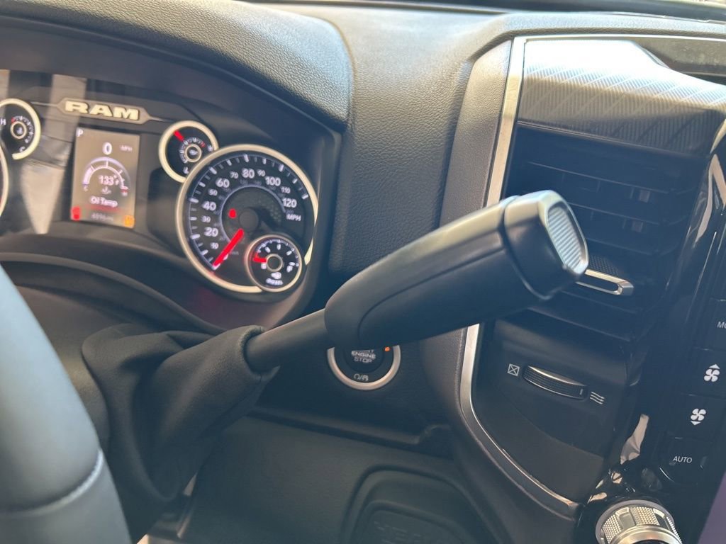 Used 2025 RAM 3500 Big Horn AWD/4WD image 8