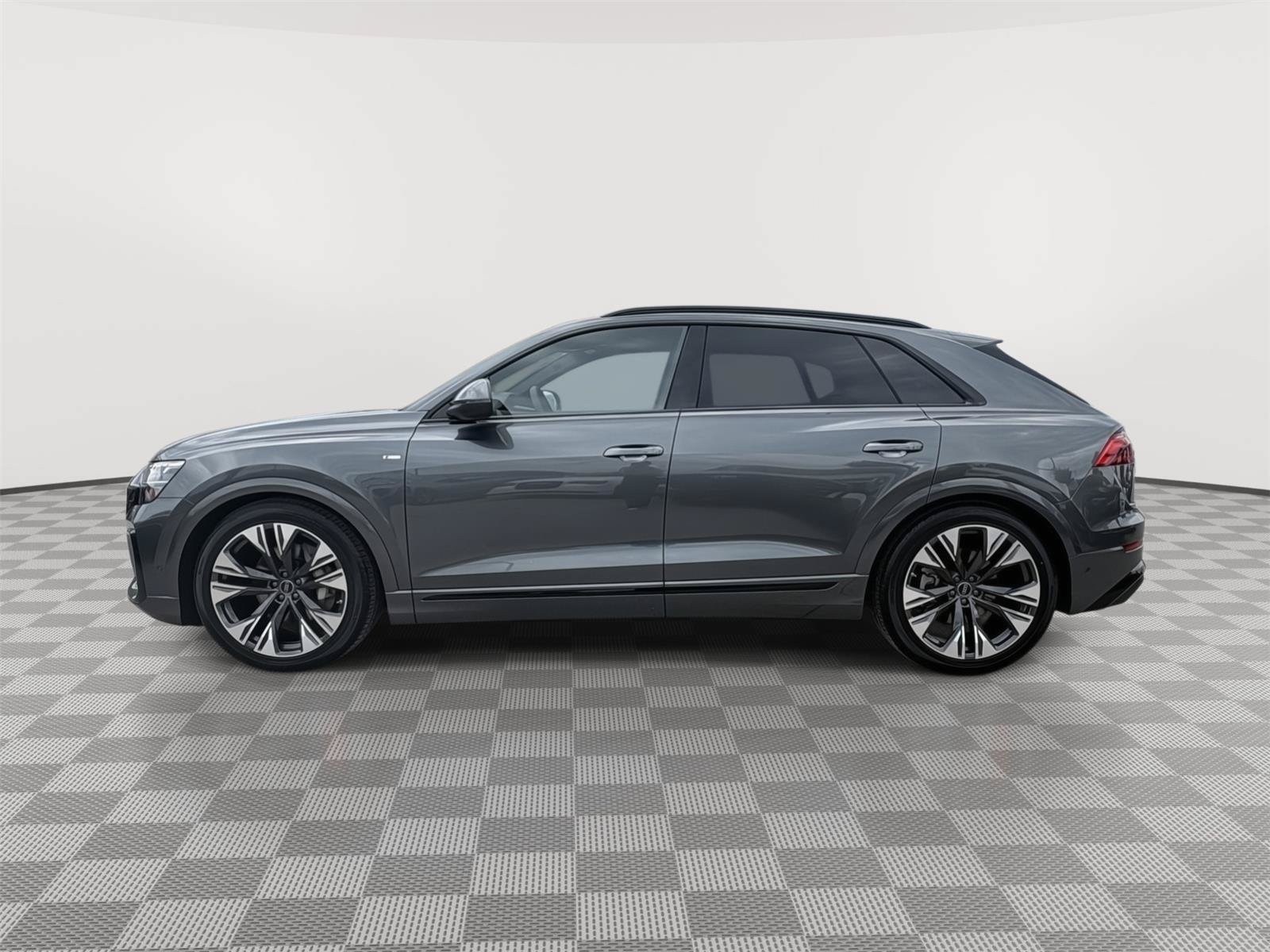 New 2026 Audi Q8 Prestige AWD/4WD image 2