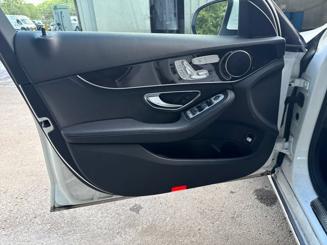 Used 2015 Mercedes-Benz C 300 4MATIC Sedan image 14