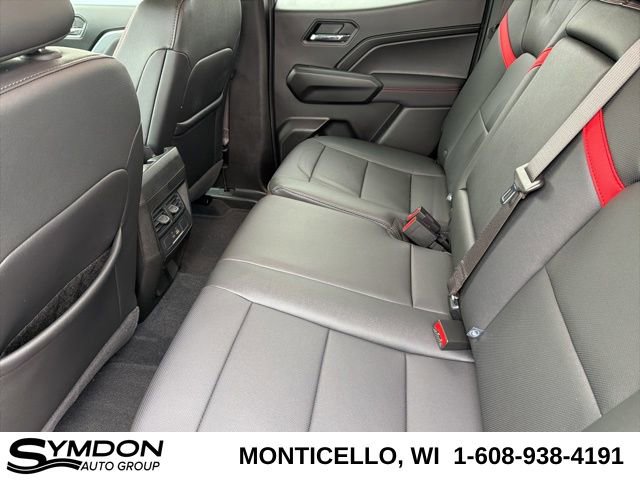 Used 2025 Chevrolet Colorado Z71 w/ Technology Package image 18