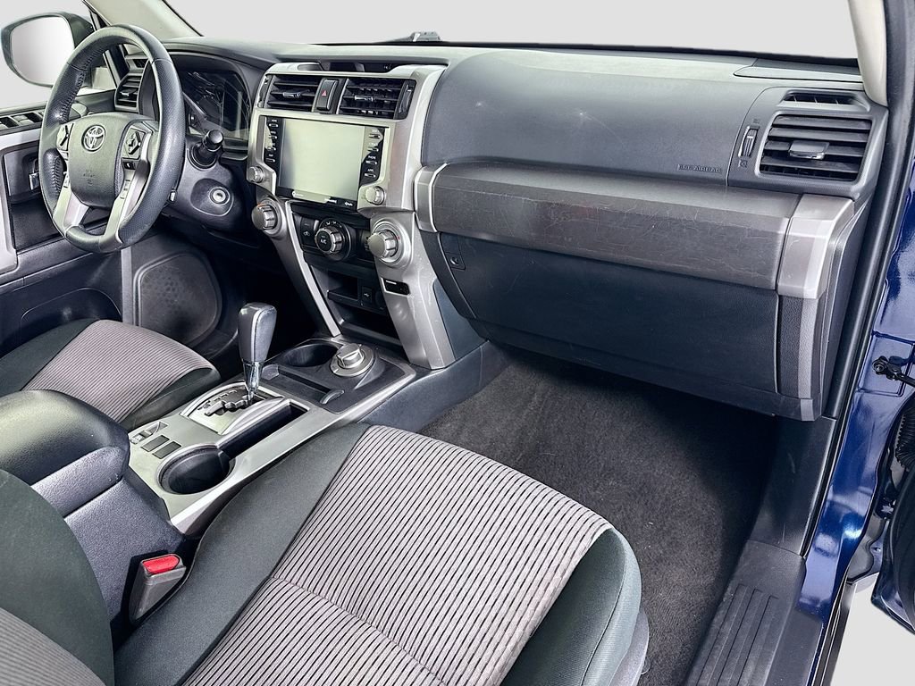 Used 2020 Toyota 4Runner SR5 image 18