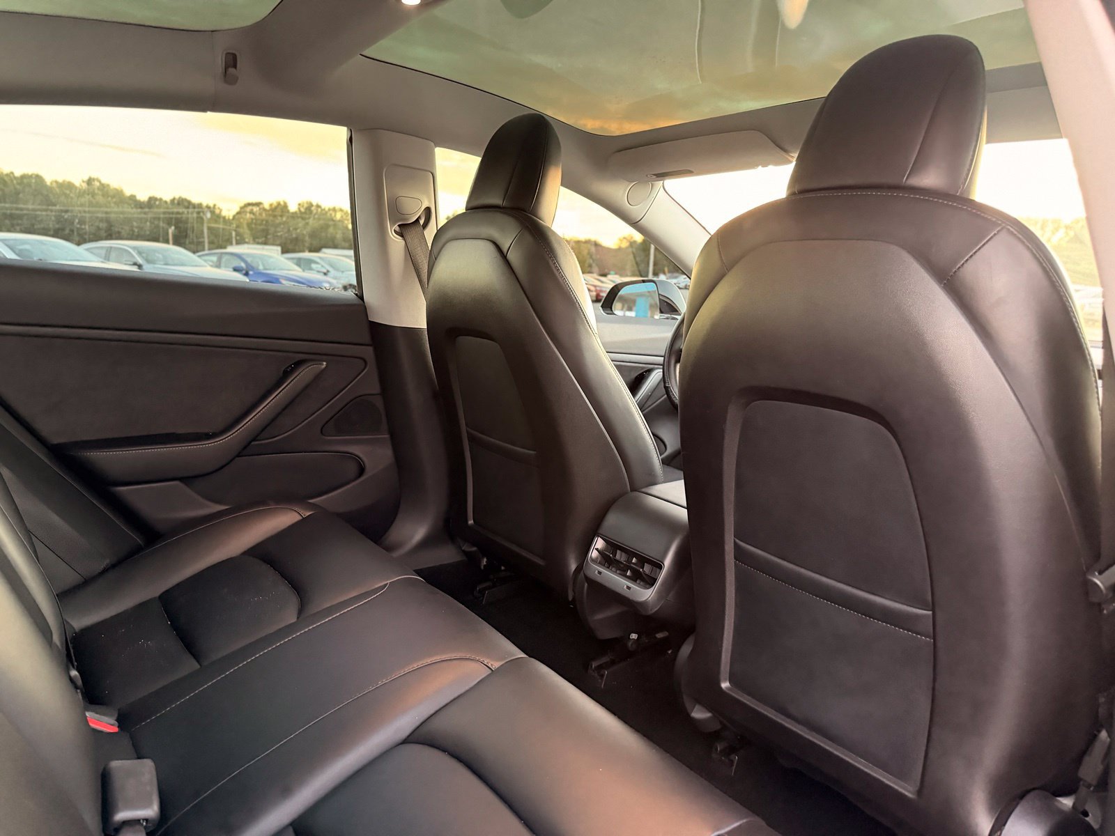 Used 2019 Tesla Model 3 Long Range AWD/4WD image 21