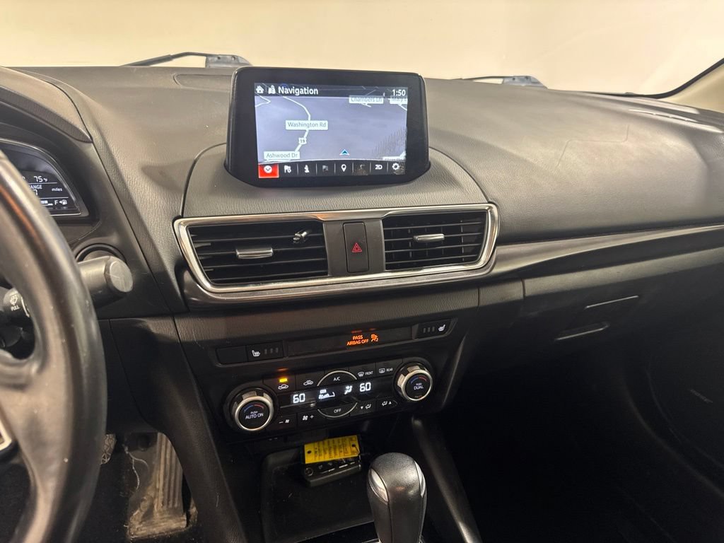Used 2018 MAZDA MAZDA3 Grand Touring FWD image 13