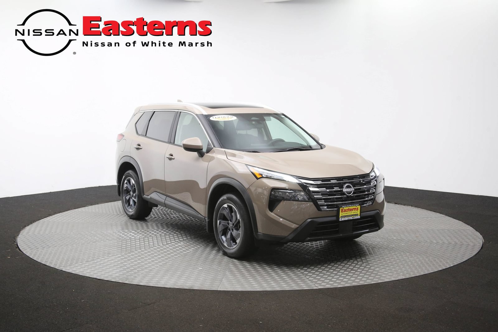 Used 2024 Nissan Rogue SV w/ SV Premium Package FWD image 49