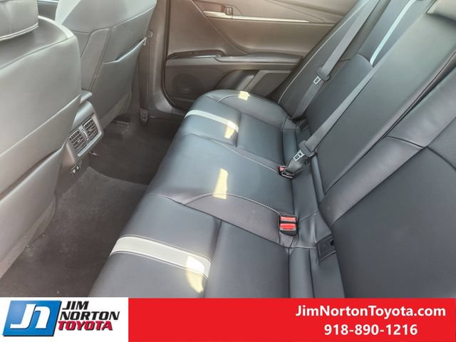 Used 2025 Toyota Camry SE FWD image 29