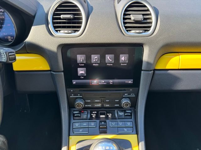 Used 2021 Porsche 718 Boxster S image 20