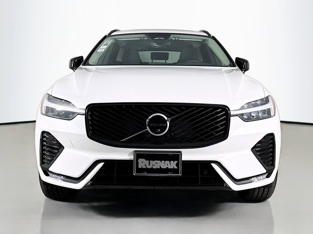 New 2026 Volvo XC60 B5 Plus w/ Protection Package image 2