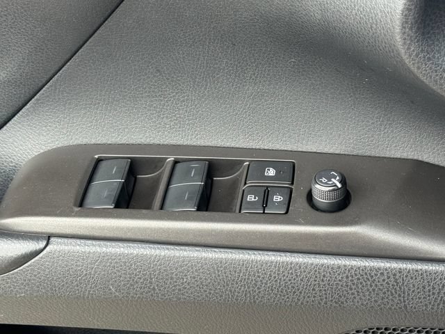 Used 2023 Toyota Camry SE FWD image 26
