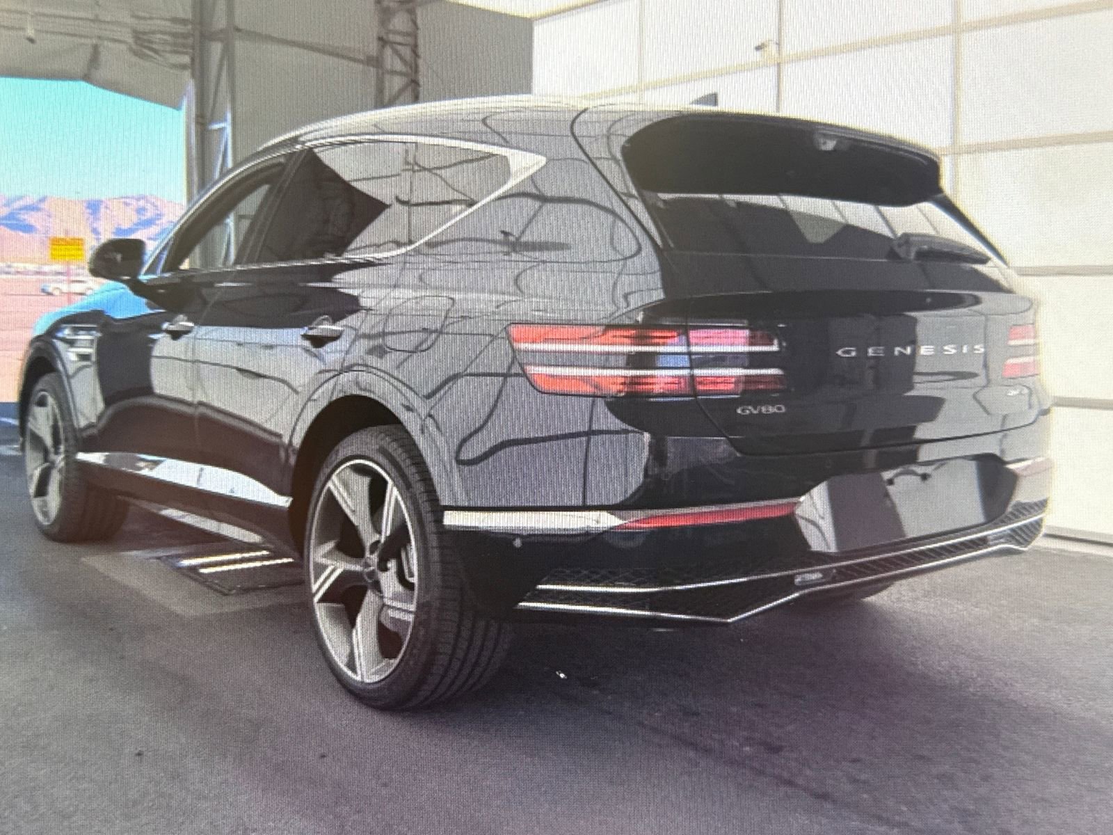 Used 2026 Genesis GV80 3.5T Prestige image 3