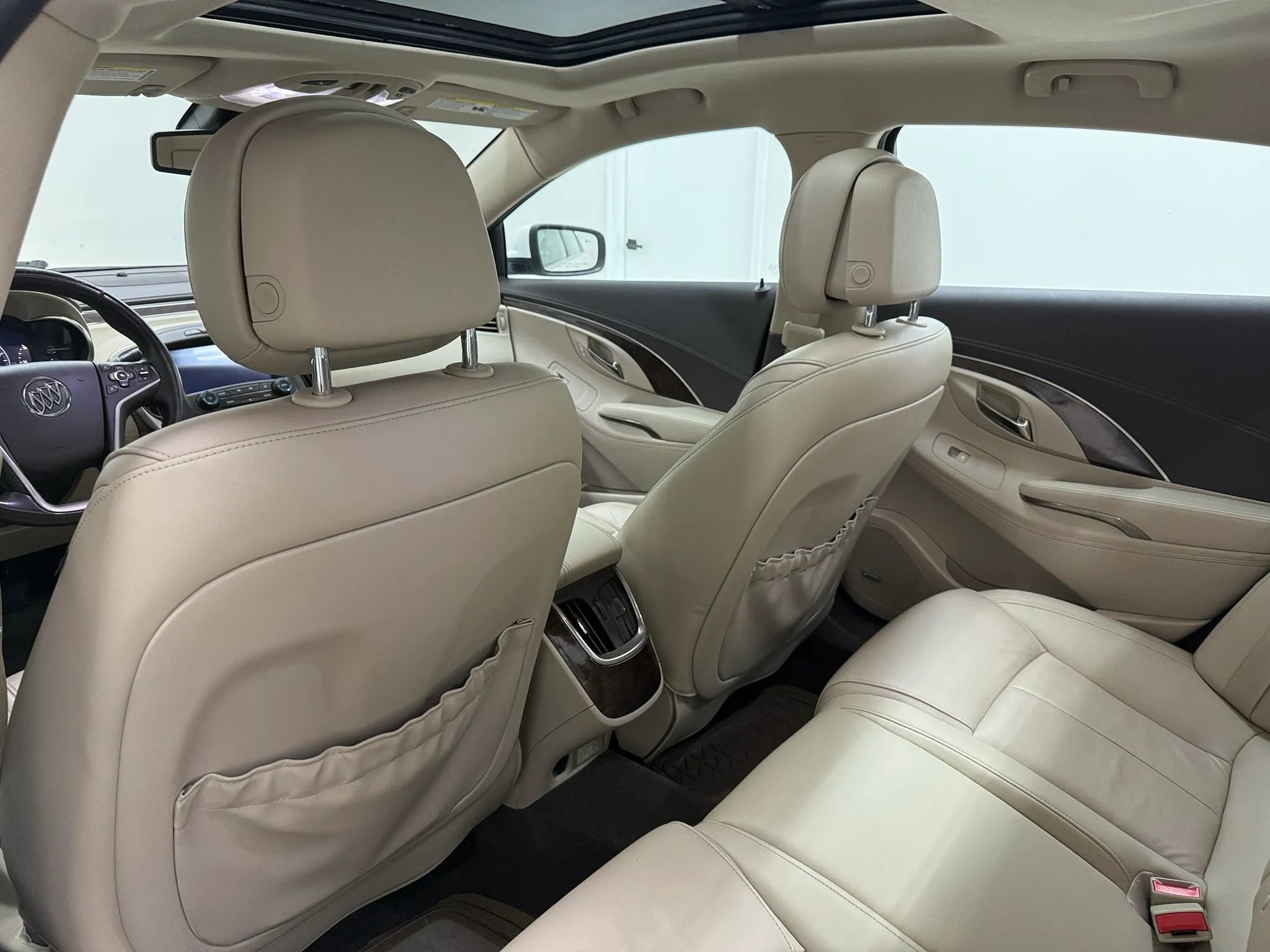 Used 2014 Buick LaCrosse Leather w/ Driver Confidence Package image 12