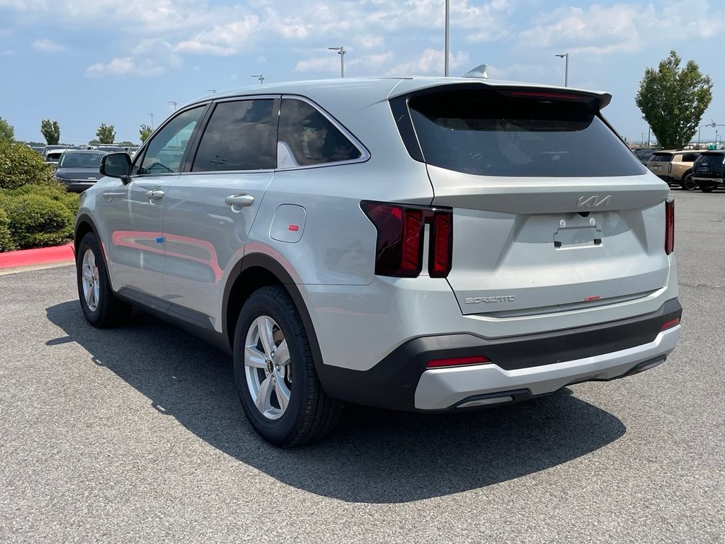 New 2026 Kia Sorento LX FWD image 5