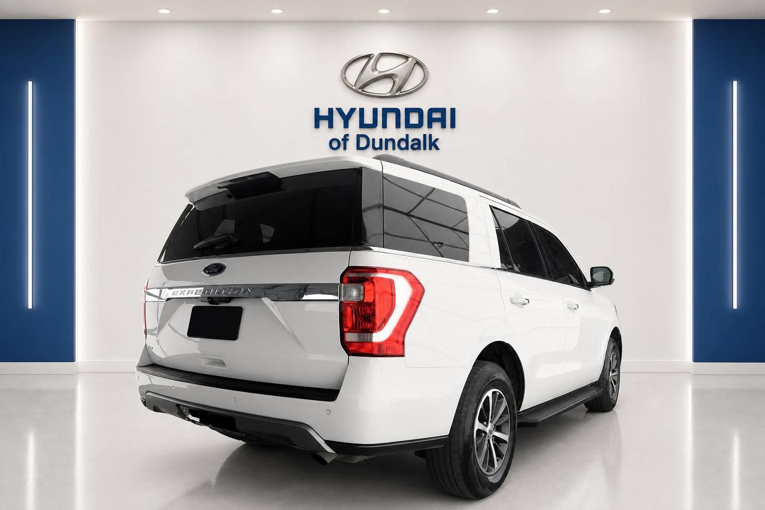 Used 2021 Ford Expedition XLT RWD image 4
