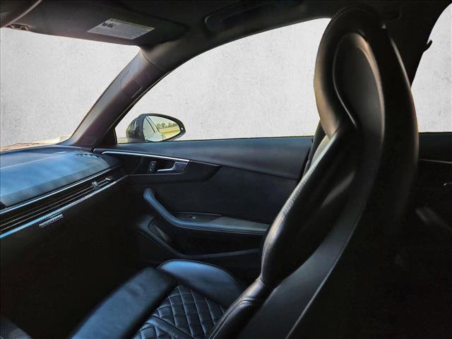 Used 2022 Audi S4 Prestige AWD/4WD image 12