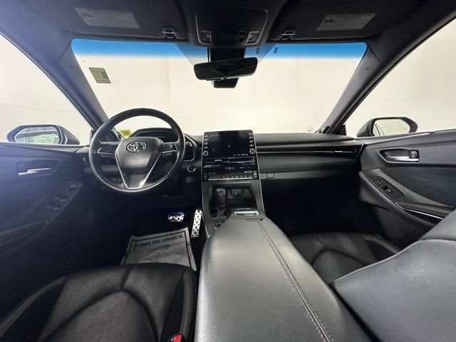 Used 2019 Toyota Avalon Touring FWD image 16