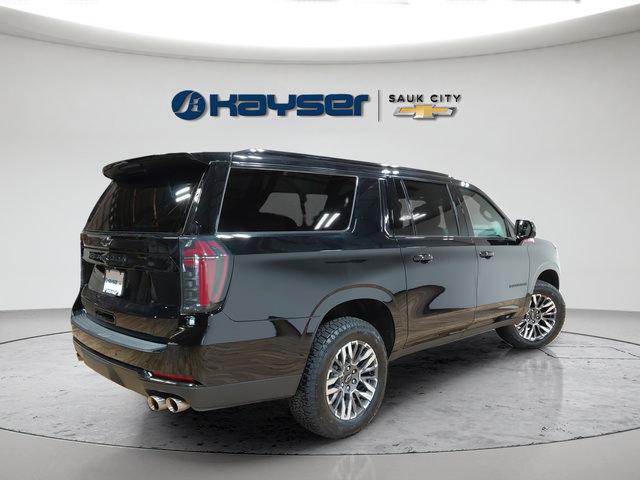 Certified 2025 Chevrolet Suburban Z71 AWD/4WD image 7