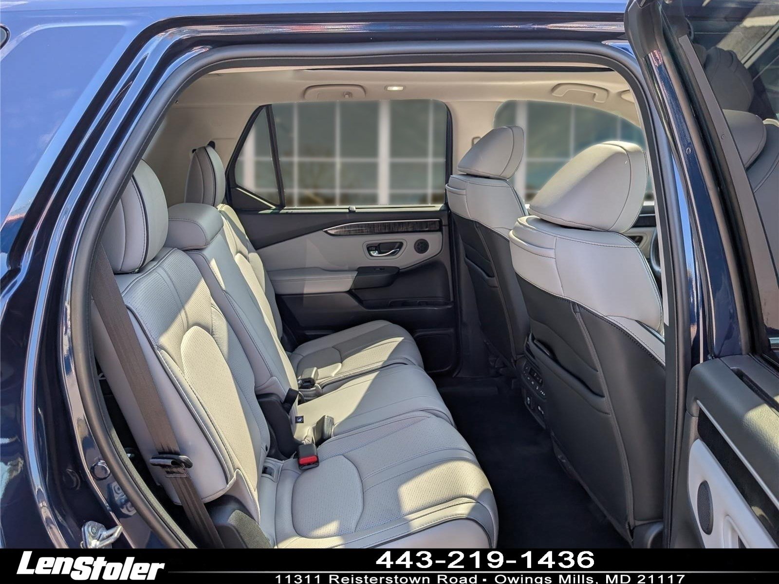 Used 2023 Honda Pilot Elite image 12