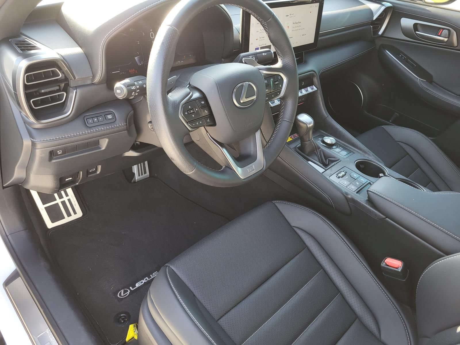 Used 2026 Lexus IS 350 F Sport w/ Accessory Package Z1 RWD image 17