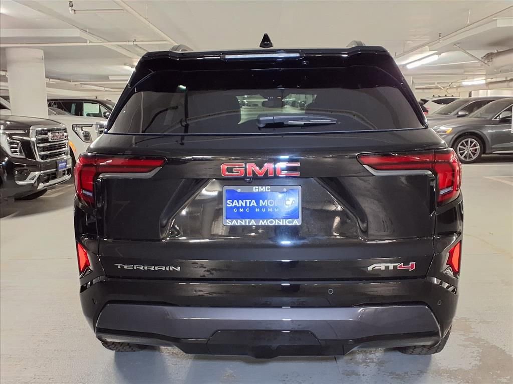 Used 2026 GMC Terrain AT4 w/ Convenience Package III AWD/4WD image 9