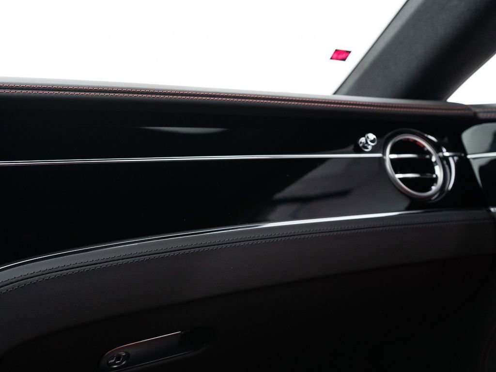 Used 2024 Bentley Continental GT V8 AWD/4WD image 38