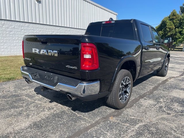 Used 2025 RAM 1500 Laramie image 13