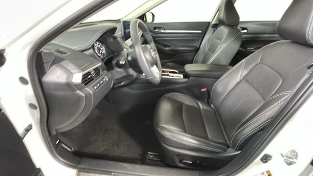Certified 2025 Nissan Altima 2.5 SL FWD image 12