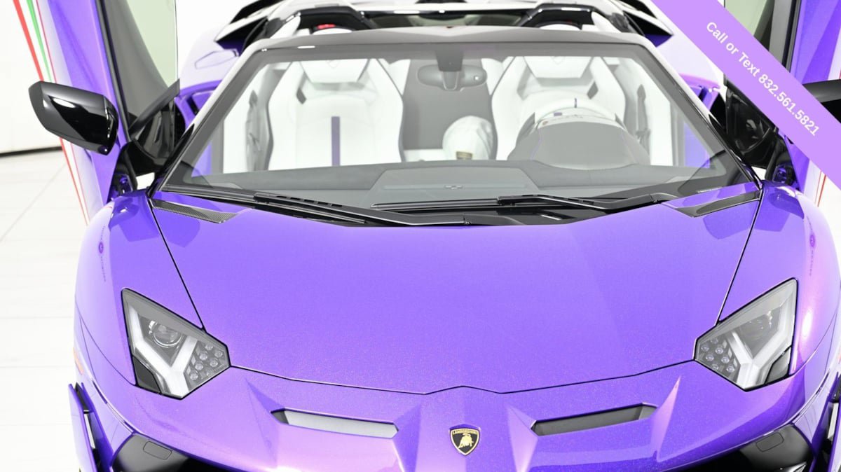 Used 2021 Lamborghini Aventador SVJ AWD/4WD image 24