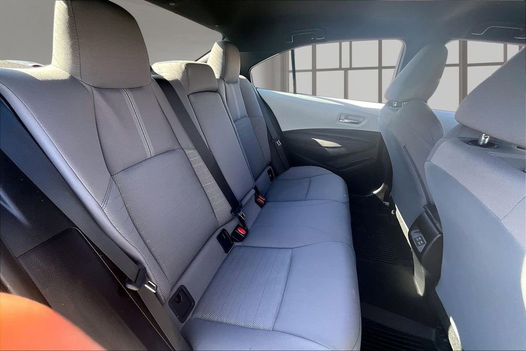 Used 2024 Toyota Corolla SE image 25