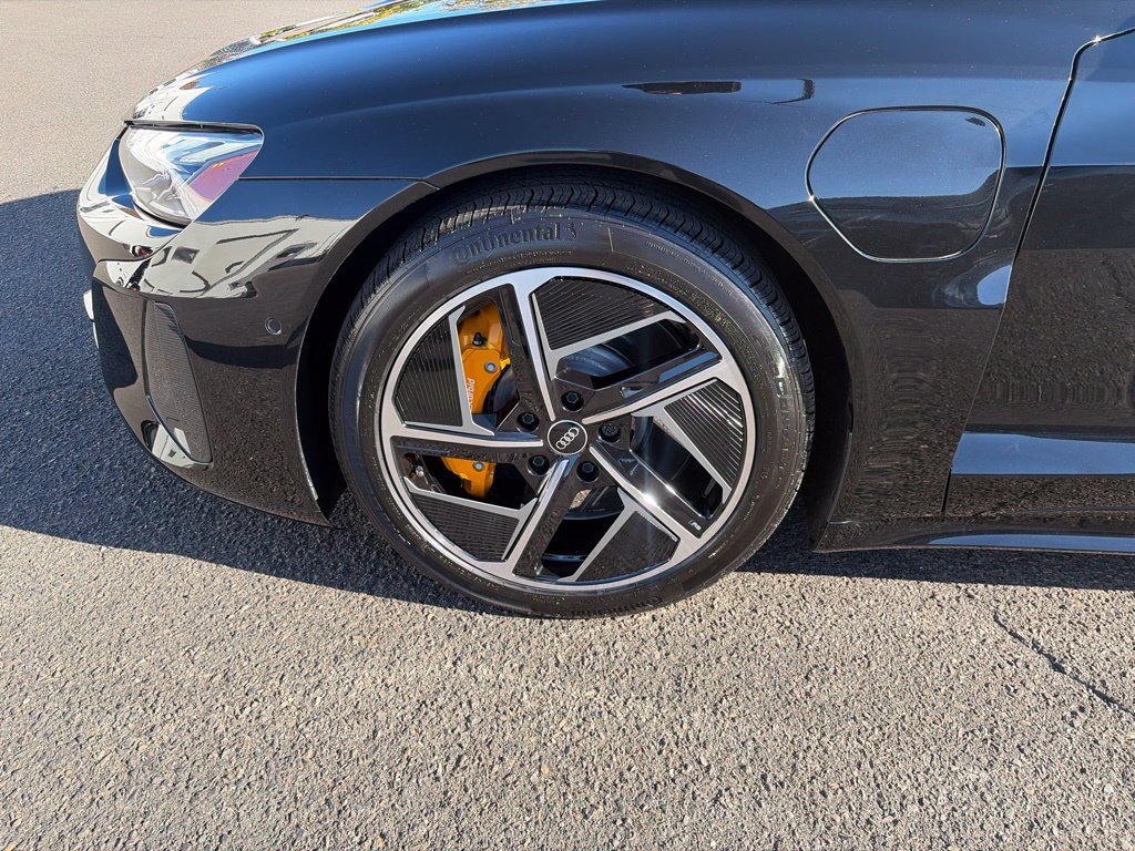 Used 2024 Audi RS e-tron GT AWD/4WD image 29