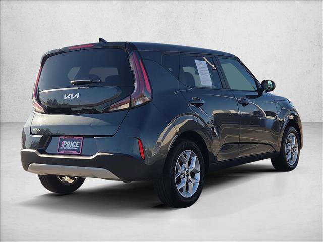 Used 2024 Kia Soul LX w/ Option Group 015 FWD image 5