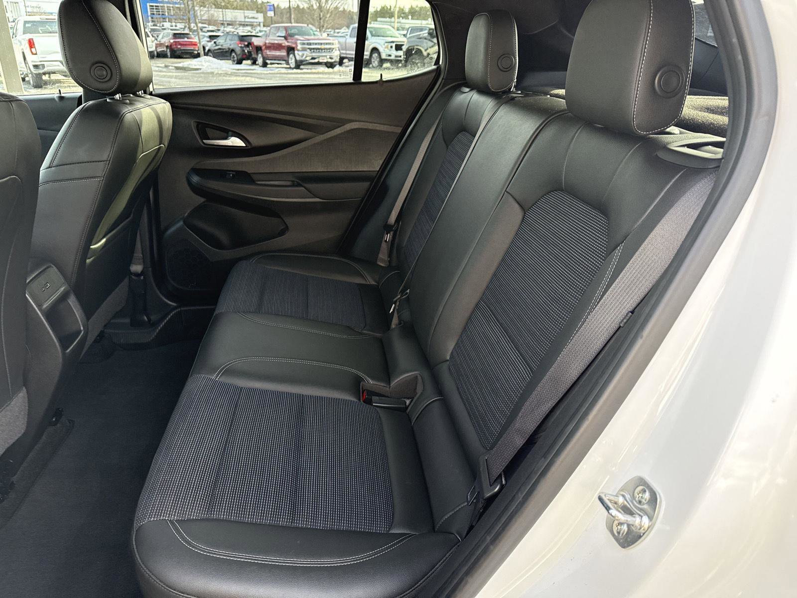 Used 2024 Buick Envista Preferred w/ Convenience I Package image 12