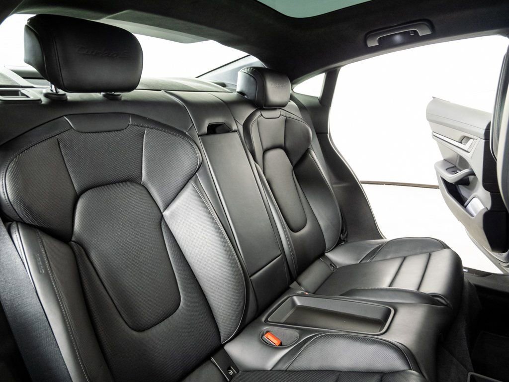 Used 2020 Porsche Taycan Turbo S image 24