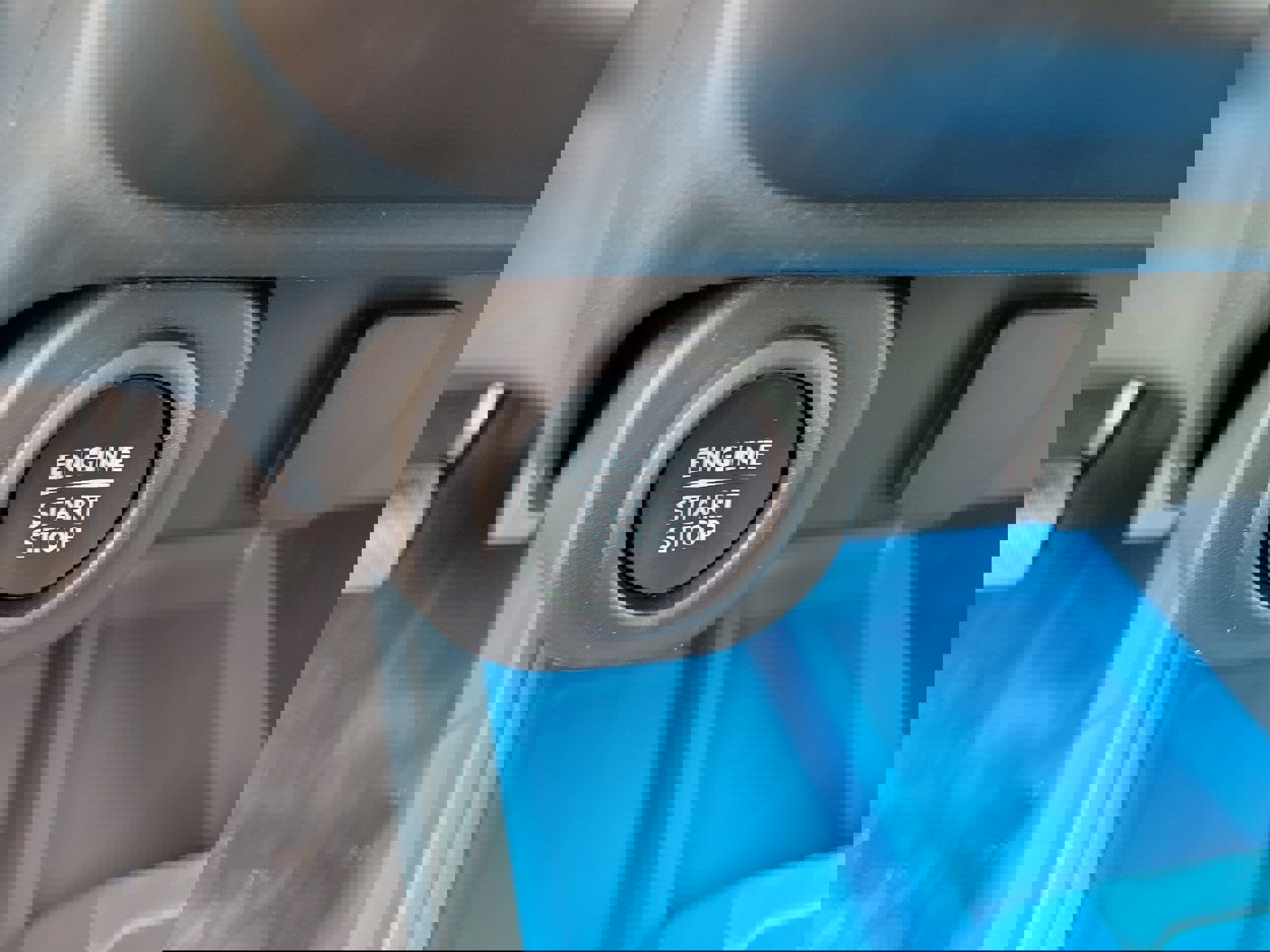 New 2025 Ford Maverick XLT w/ XLT Luxury Package image 22