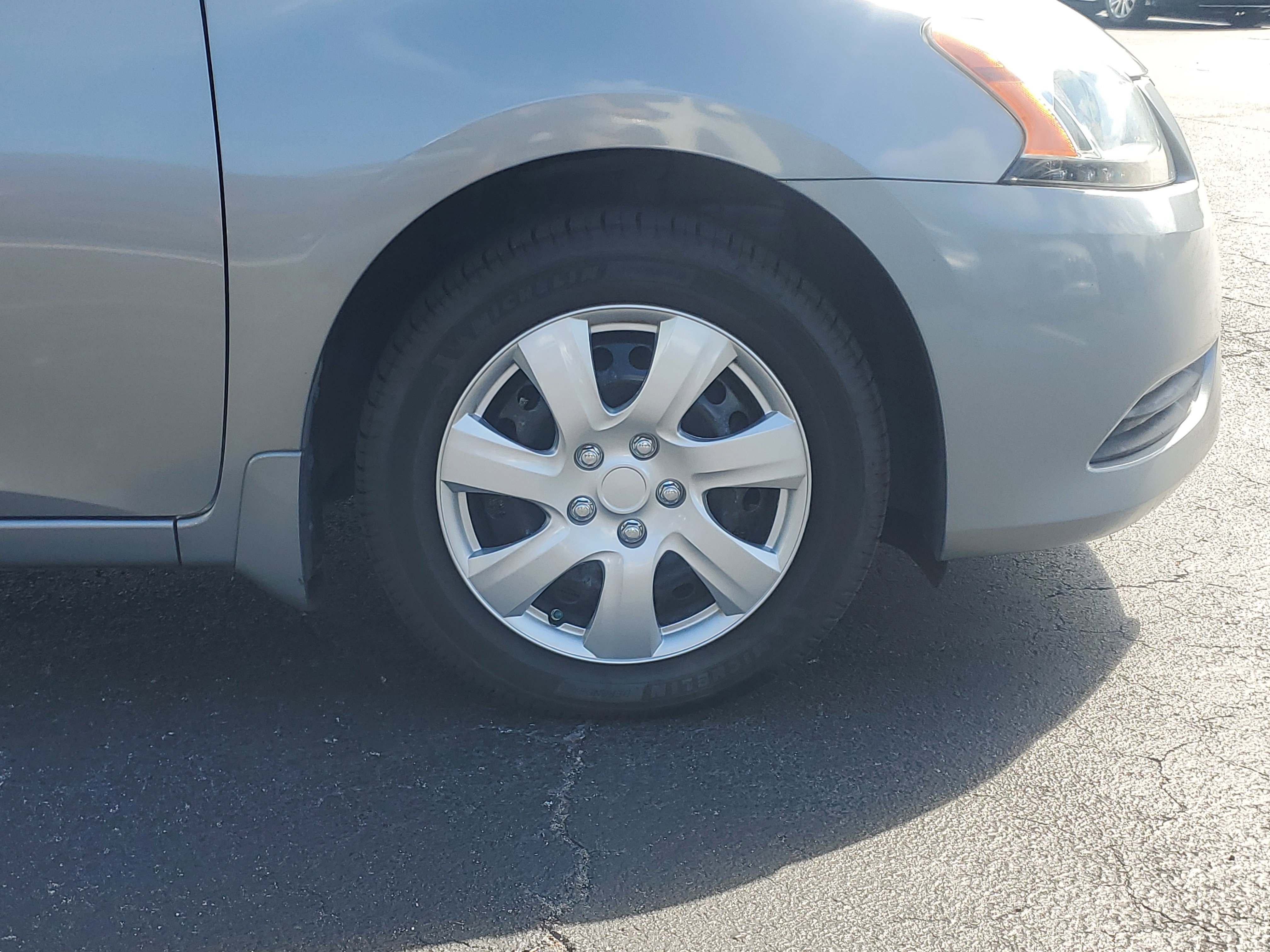 Used 2013 Nissan Sentra SV w/ Protection Pkg image 6