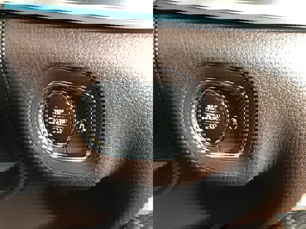 Certified 2022 Mercedes-Benz GLS 450 4MATIC image 25