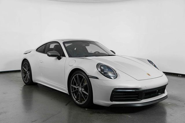 Used 2024 Porsche 911 Carrera T image 2